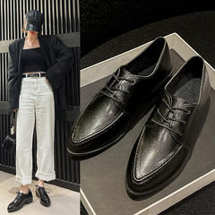 黑色尖頭小皮鞋女2024春季新款英倫風系帶平底防滑大碼外貿樂福鞋