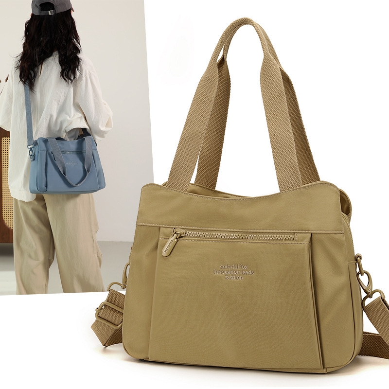 Colorful Fox Women's 2026 New Nylon Shoulder Crossbody Bag Large Capacity Handbag Commuting Tote Bag