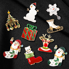 クリスマスシリーズのブローチのサンタクロースの合金はダイヤモンドの手を入れて油のブローチの現物の卸売りのメーカーを垂らして直接販売します。