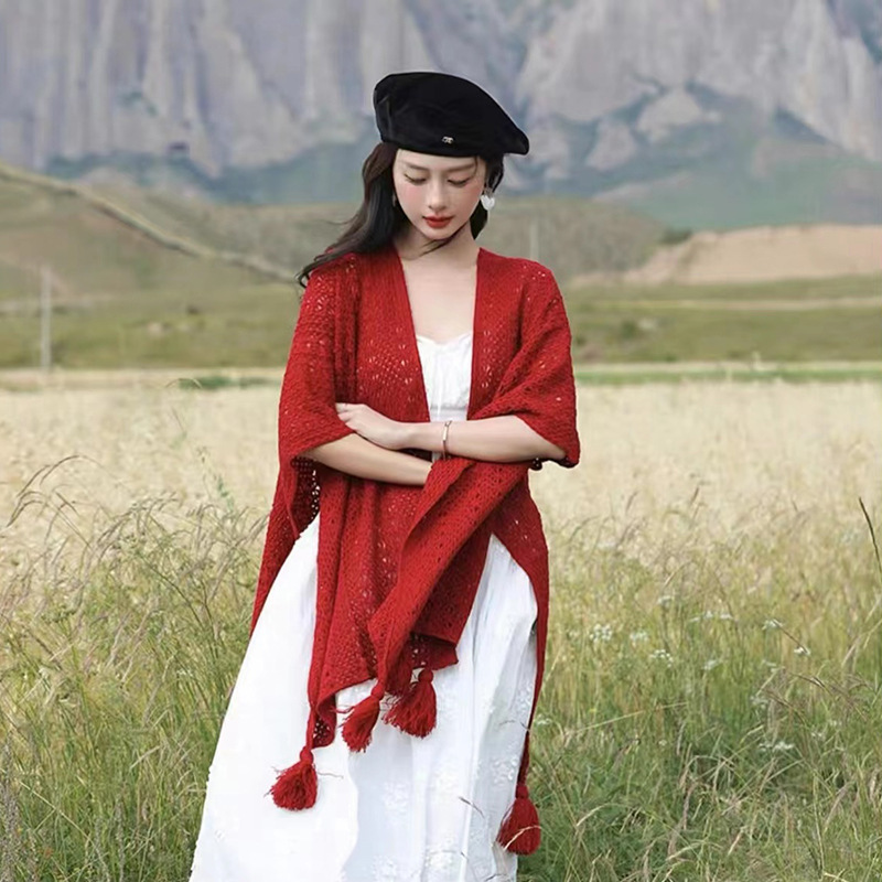 New Cape shawl travel wear big cloak outer wear internet celebrity same style warm cashmere scarf wholesale New Cape shawl travel wear big cloak outer wear internet celebrity same style warm cashmere scarf wholesale