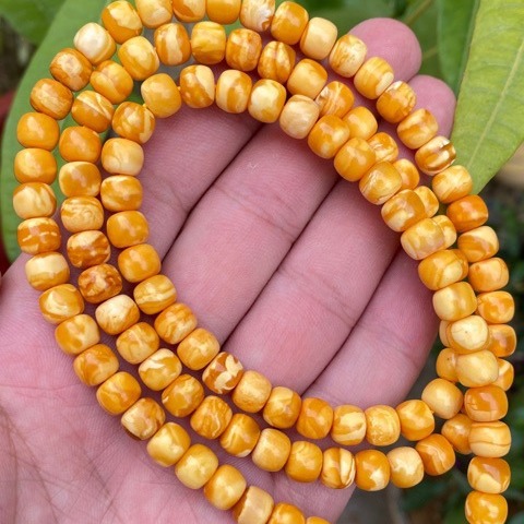 Factory direct Battalion west Asia Reflux Beeswax Honey wax old type 108 Beads Amber old type 108 Beads
