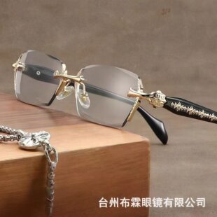 The new light sensing color -unsatisfactory finished product myopia, sculpture glasses, men's and female tide, handsome frame mirror frame flat light mirror
