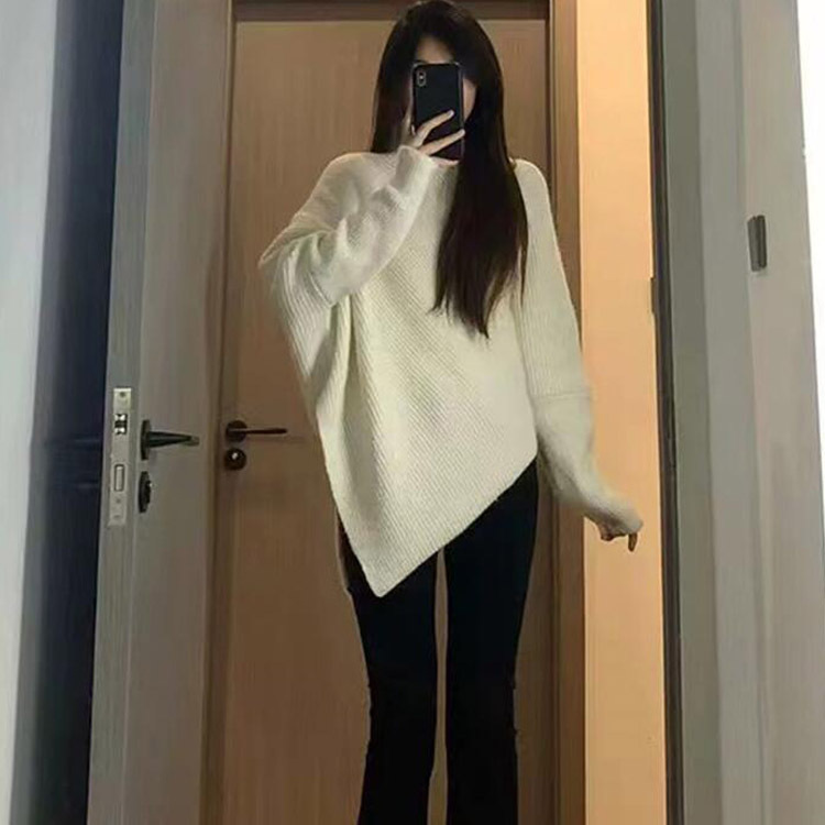 Dammekleeder Héichkragen onregelméissegen Nischendesign Pullover fir Fraen Hierscht- a Wanterversioun locker faul Stil mëllen, klebrigen Stricktop verdickt_voghion.com