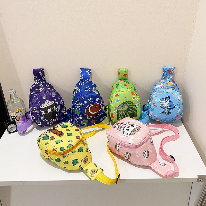 2025秋季新款时尚潮流卡通动漫印花大容量幼儿园男女童胸背单肩包