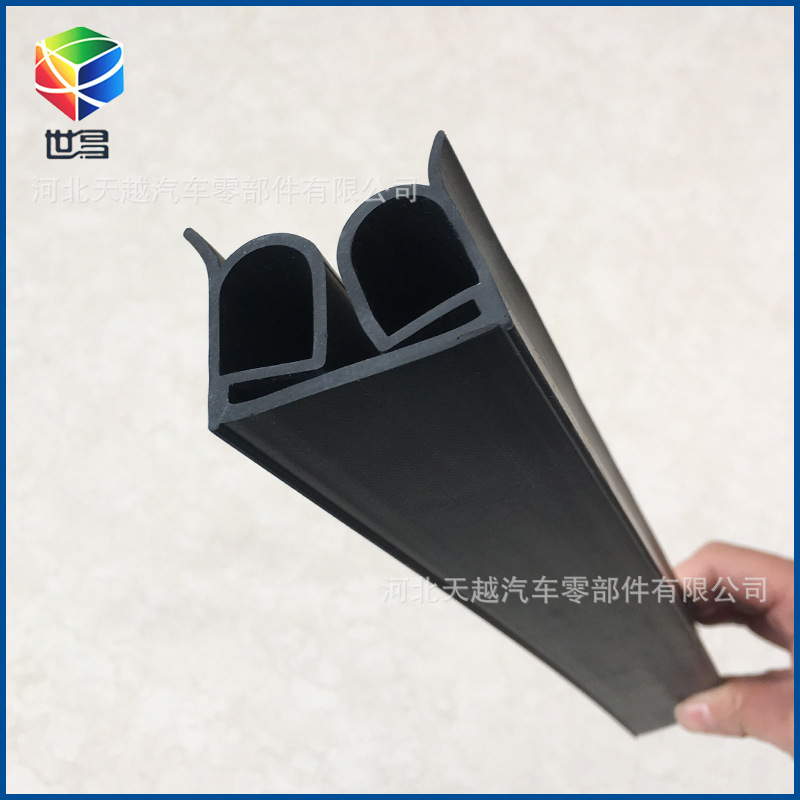 ��Ԫ�ұ�������ܷ���   ˫e����������� B���ܷ����ŵ���