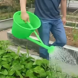 ���ϝ�ˮˮ�ؼӺ���Ý���ˮͰ���؝����L��@ˇ�����������r��