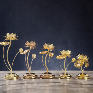 Directly Supplied from the Manufacturer, Alloy Lotus Candle Holder, Gold-Plated Tall Butter Lamp Holder, Eternal Light for Offering in Front of Buddha, Household Decorative Items