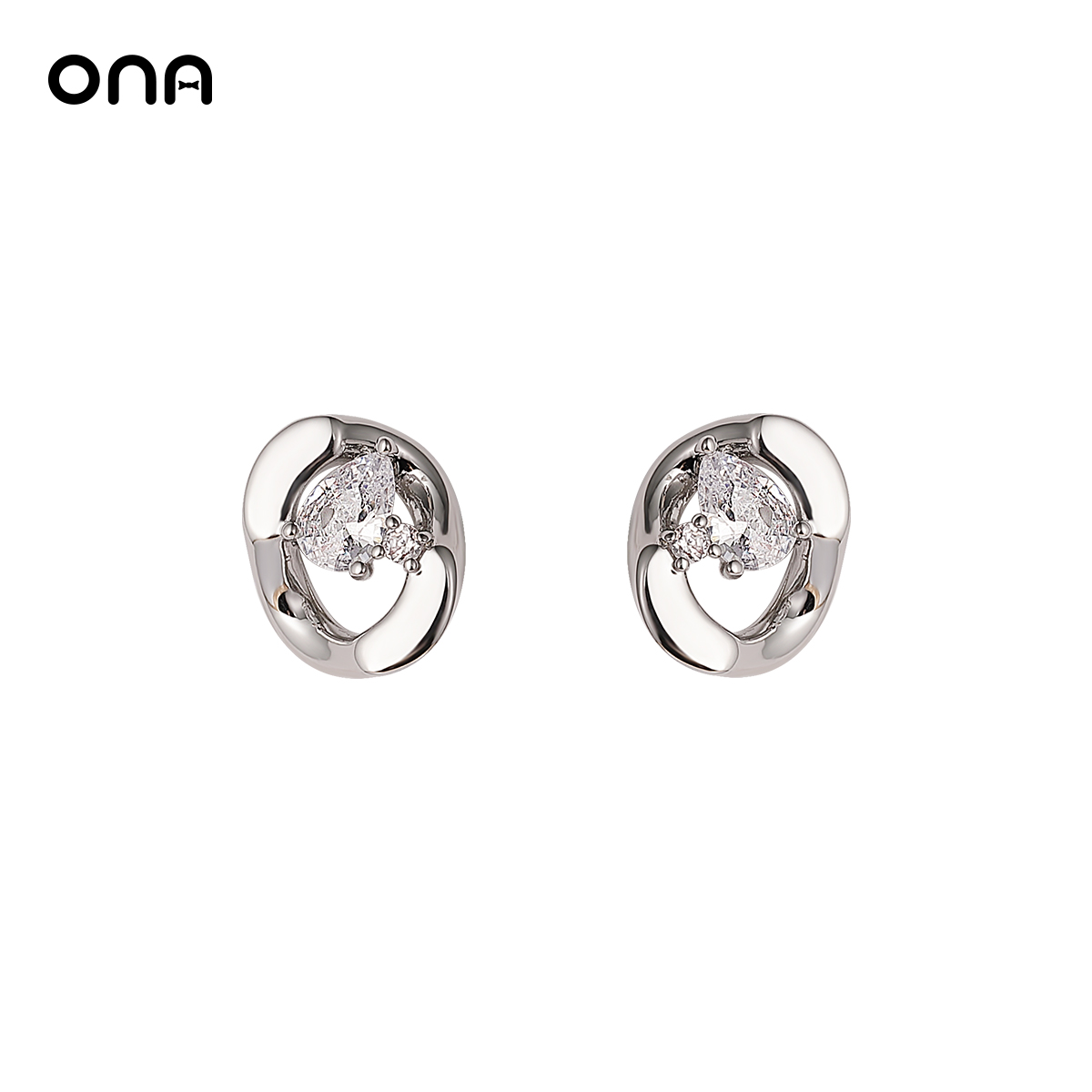 ona短款链条耳钉耳环女韩国气质网红感耳坠2025年新款潮耳饰