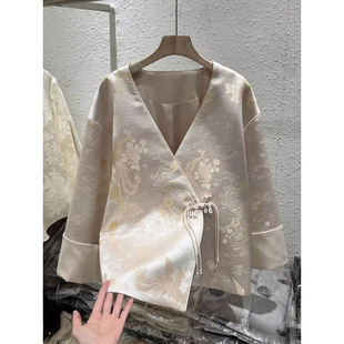 New Chinese Style V-Neck Plate Button Diagonal Placket Tang Suit Jacket for Women 2025 Spring & Fall New Retro Elegant Top Trend