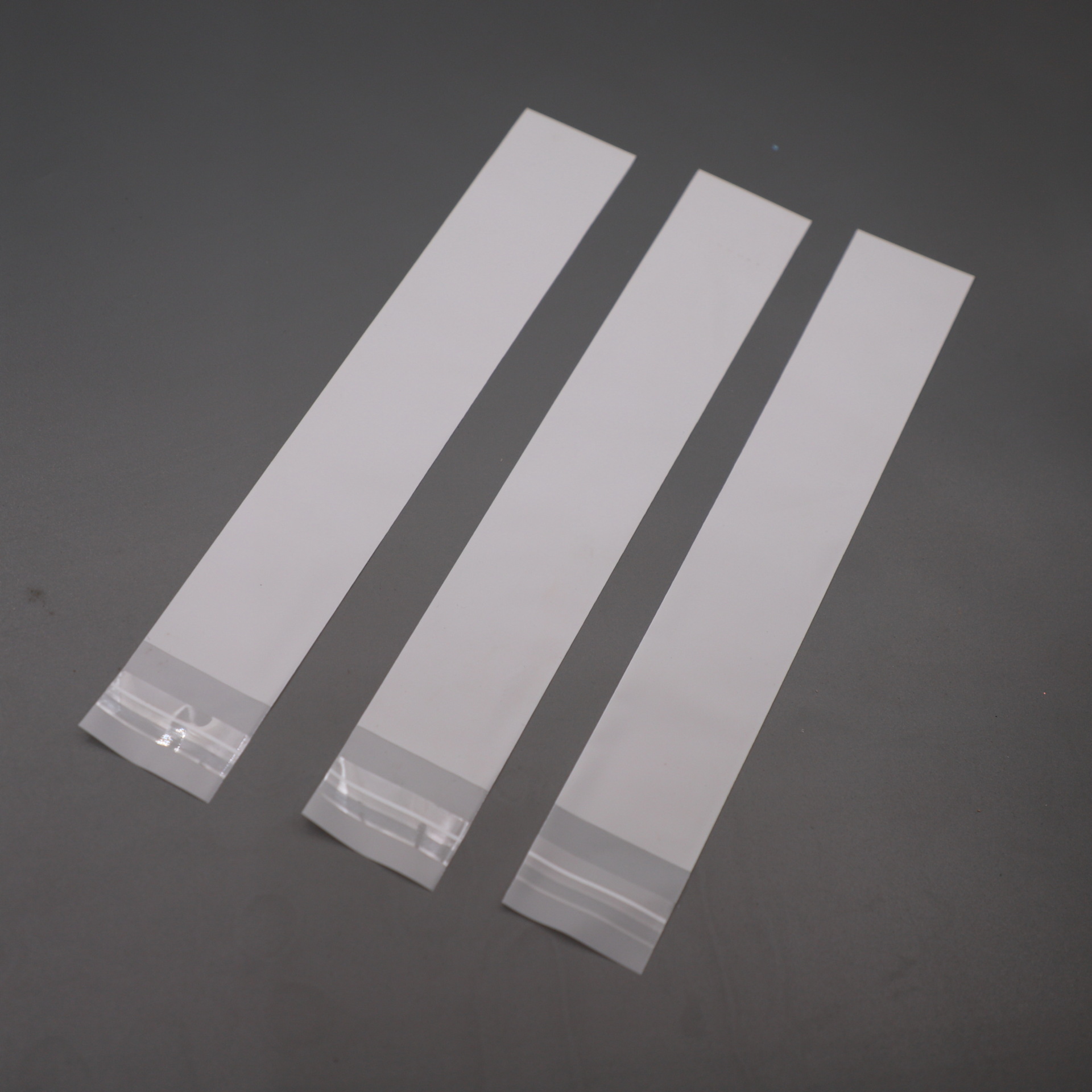 批发CPE自粘平口磨砂袋子酒店用品牙刷梳子浴帽一次性封口塑料袋