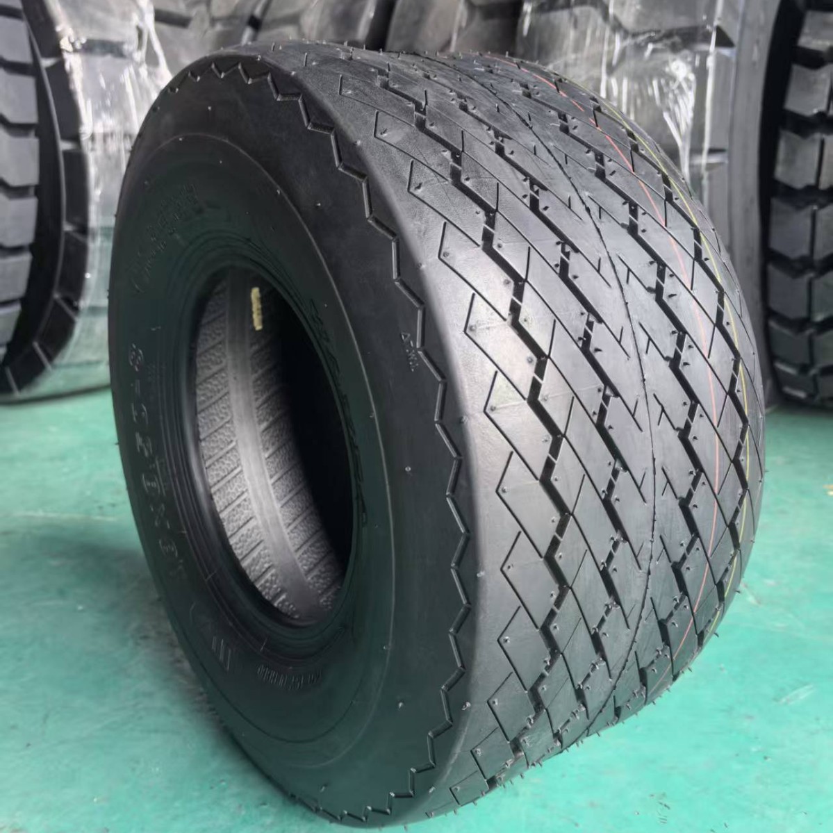 优质高尔夫车轮胎巡逻车轮胎光观车轮胎除草机轮胎18x8.50-8轮胎