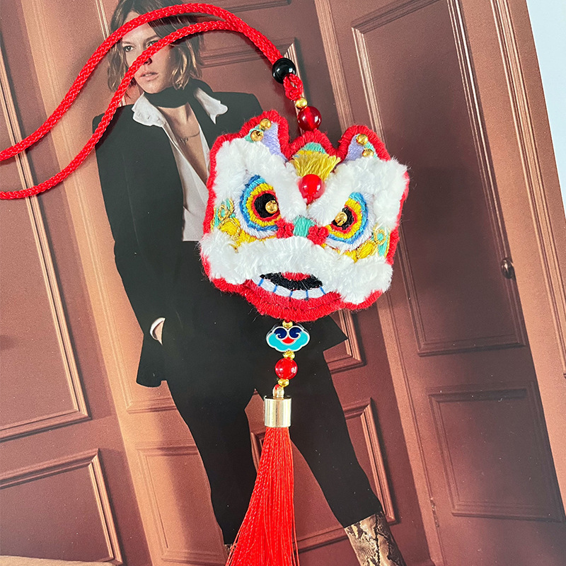 DIY handmade lion head safety talisman car pendant embroidery pendant material bag for father boyfriend birthday gift