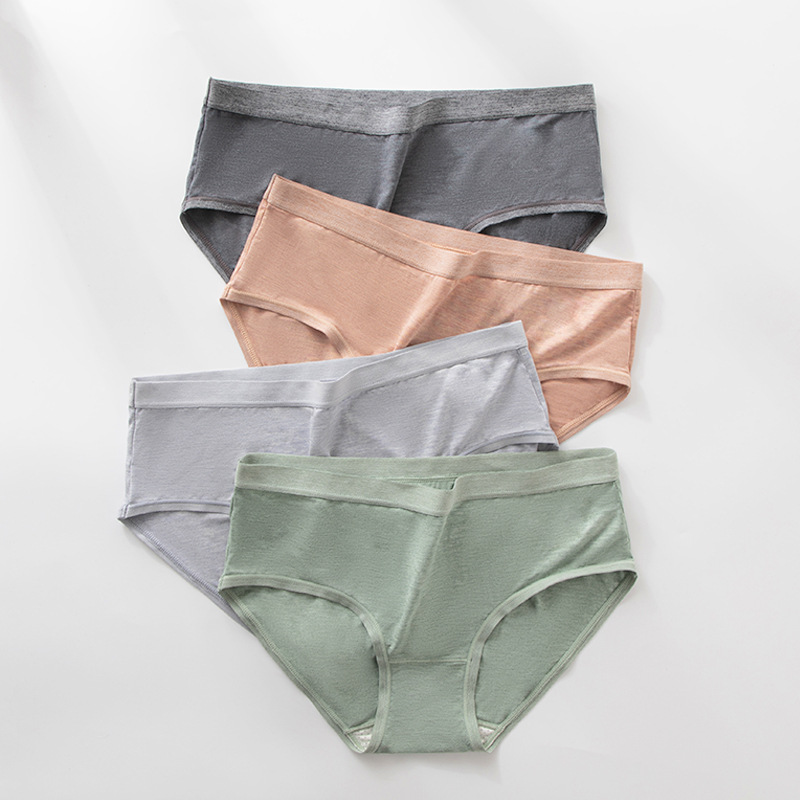 Modal colored yarn mid-waist underwear women's mulberry silk protein skin-nourishing antibacterial crotch Low Waist Seamless triangle ladies underwear