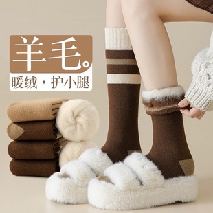 �Ӻ�С���mŮ��ë�m����ӽq��ů�r���@�ݸ�Ͳ�m�n��ƴɫ��ɫ�L�m