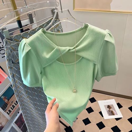 High-end European Station Green Short Sleeve T-shirt for Women, Summer Korean Version New Design Felt Minority Mind Game Bubbling Sleeve Top