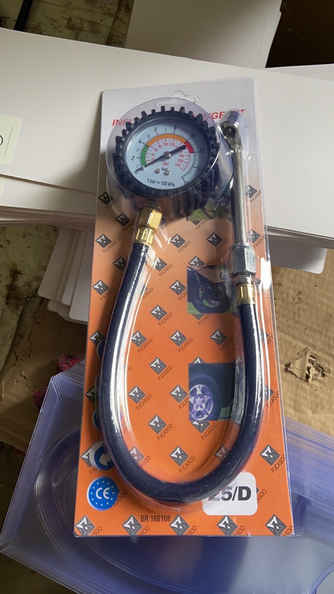 Pressure gauge, tire pressure detection, air pressure gauge, hardware tools, Yifeng