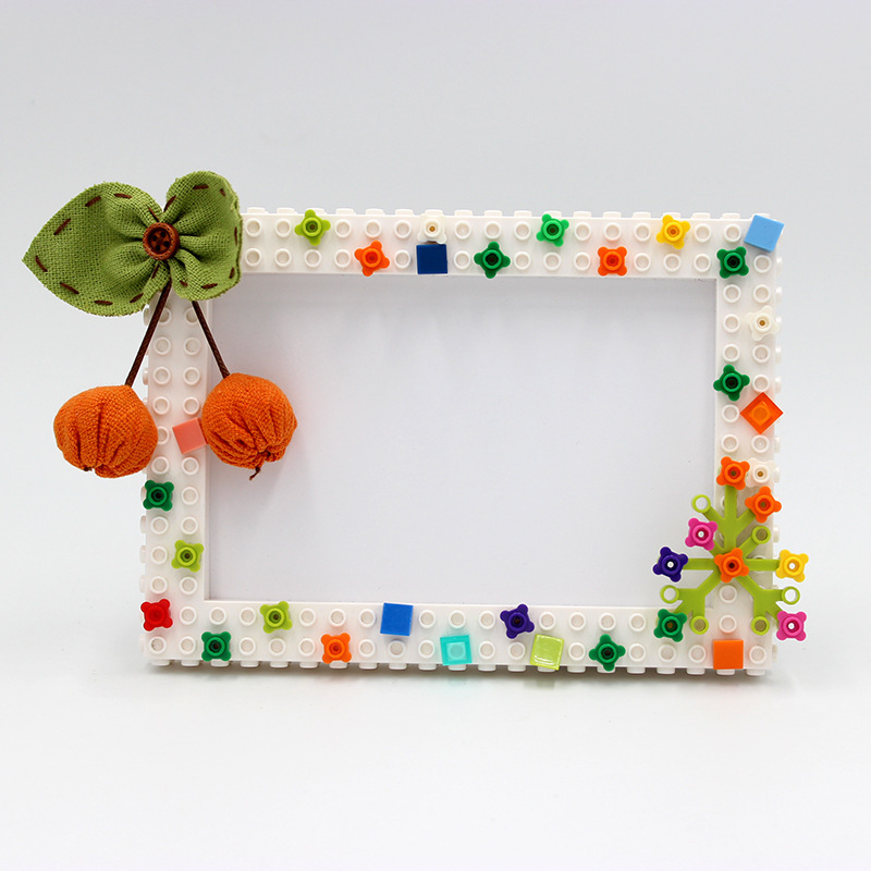 Pinyi DIY Handmade Creative Building Block Photo Frame Stand Compatible with Lego, DIY Activity Photo Studio Factory Children's Picture Frame Pinyi DIY Handmade Creative Building Block Photo Frame Stand Compatible with Lego, DIY Activity Photo Studio Factory Children's Picture Frame