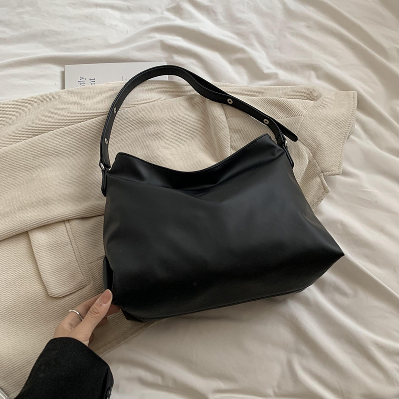 Bolsos de alta sensación para mujeres 2024 nuevo diseño minimalista bolso de hombro, bolso de mochila de gran capacidad, bolso de moda