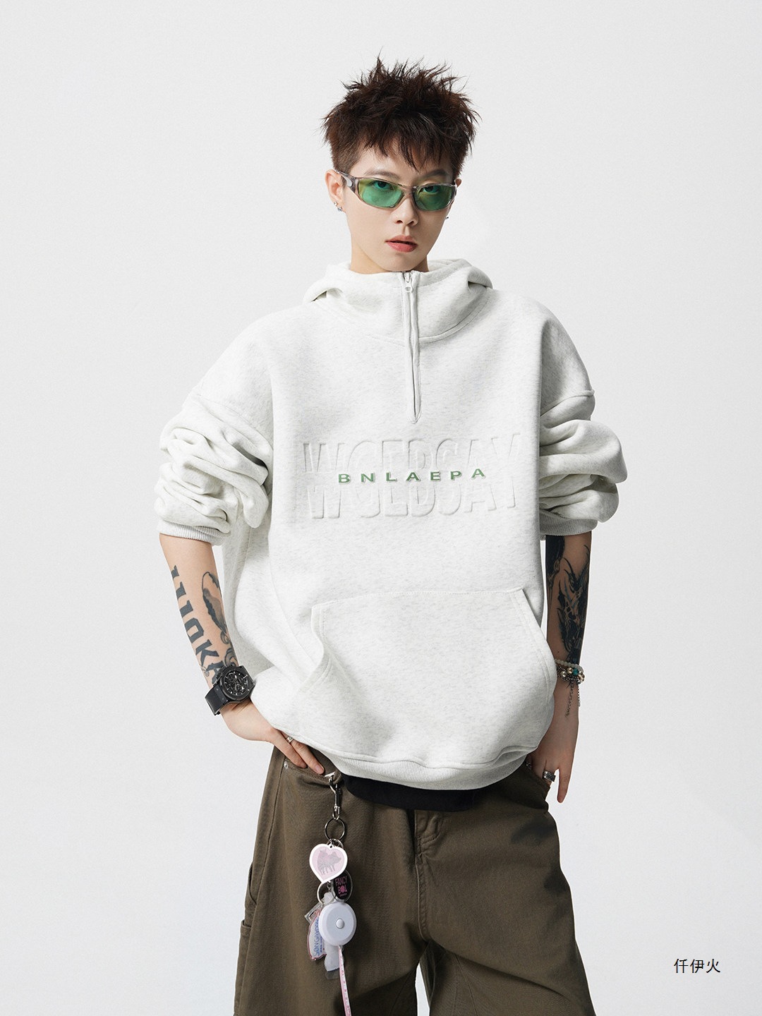Heavyweight zip-up hoodie with semi-relief American-style lettering, men's versatile loose-fitting jacket in gray