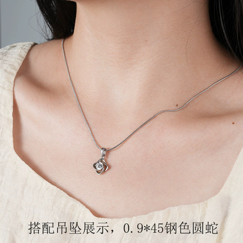 Venta directa de fábrica de acero inoxidable collar de cadena de serpiente acero de titanio collar de cadena de hueso de serpiente redondo chapado en oro acero de titanio joyería dura cadena de clavícula