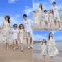 三亚四口旅游海边连衣裙