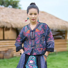云南旅游老绣外搭 新款民族风女装重工刺绣V领七分袖短款外套开衫