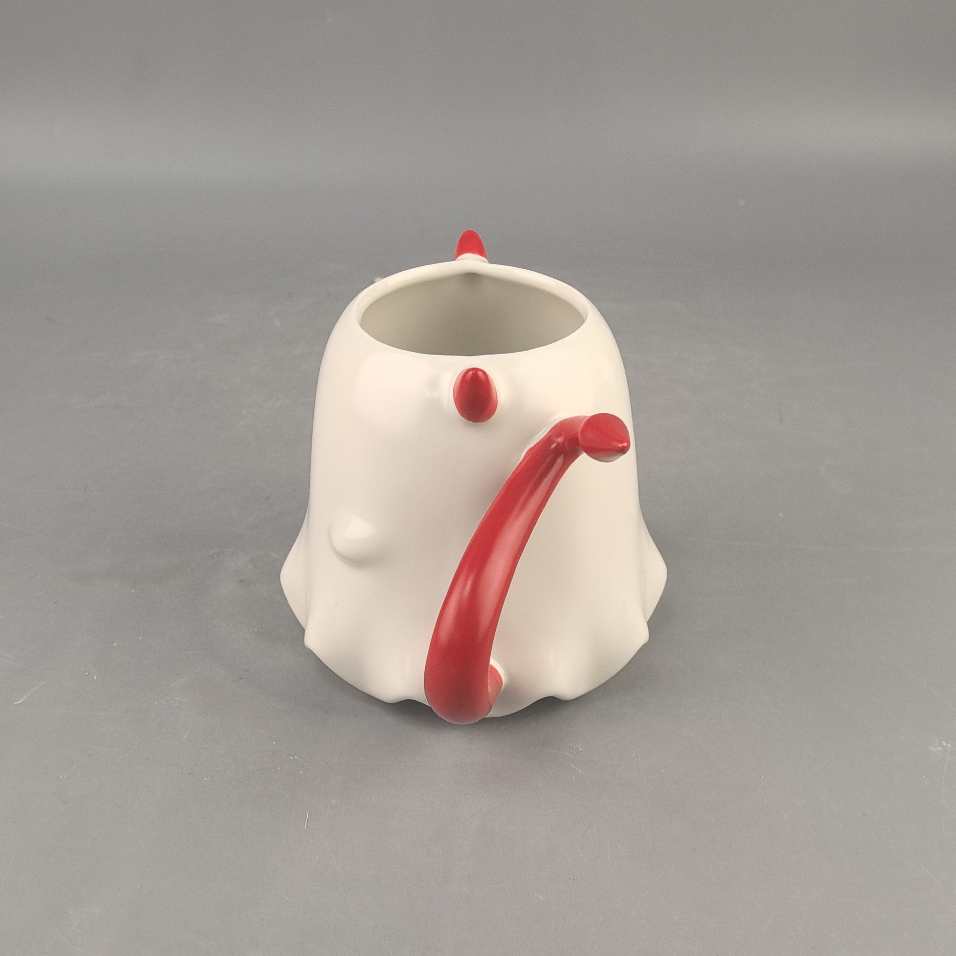 Taza de cerámica de temperatura media Taza de Halloween Little Music Magic Elf Devil Tail Taza de cerámica de dibujos animados lindo de gran capacidad