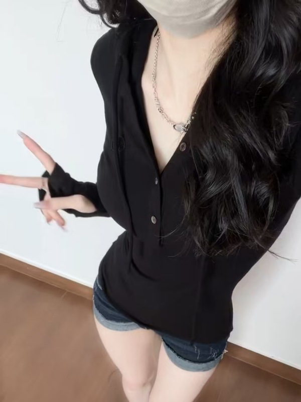 美式辣妹半开V领纽扣连帽长袖t恤女装秋季穿搭修身显瘦打底衫上衣|undefined