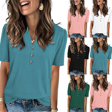 2025���QŮ�b���R�d�羳�ļ��¿�W�����¼�ɫŤ�ەr�ж���T��Ů