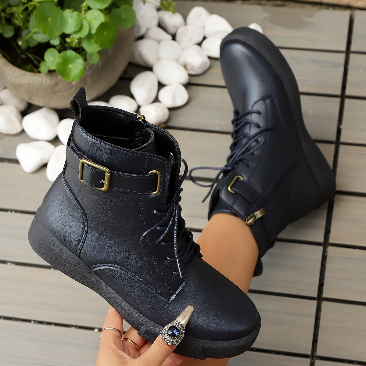 Women's Plus Size Round Toe Platform Martin Boots British Style Autumn New Belt Buckle_voghion.com