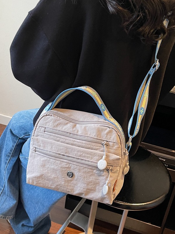 Tela de Oxford ligera a prueba de derramamientos bolso pequeño para mujeres 2025 nuevo ocio multicapa mochila de hombro