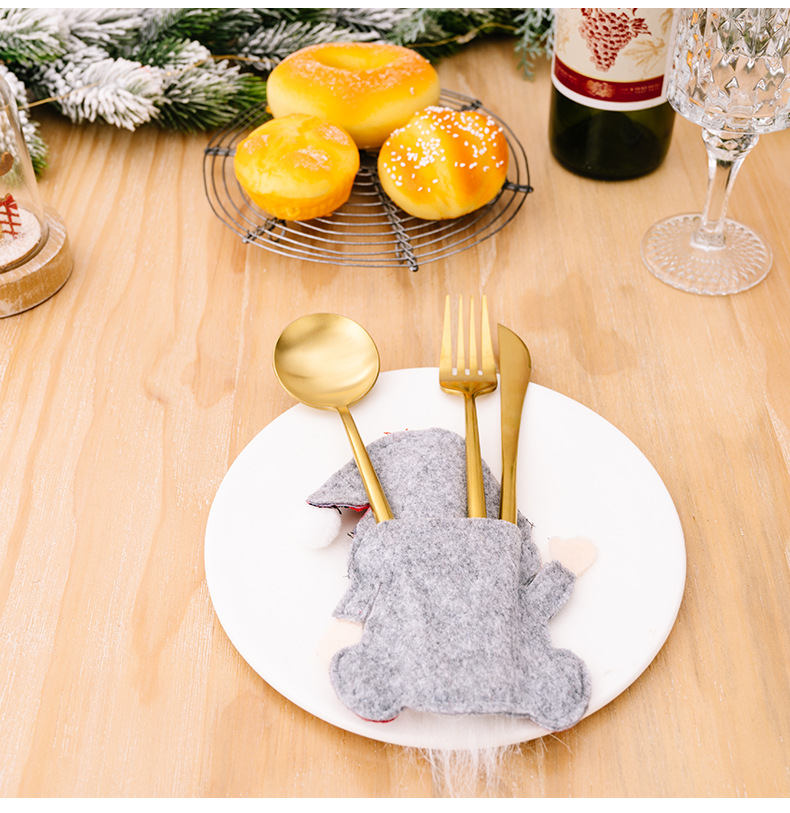 Plaid, Rudolf Pattern Cartoon Style Style Christmas Cartoon Style Plaid Rudolf Cloth Banquet Knife And Fork Sleeve