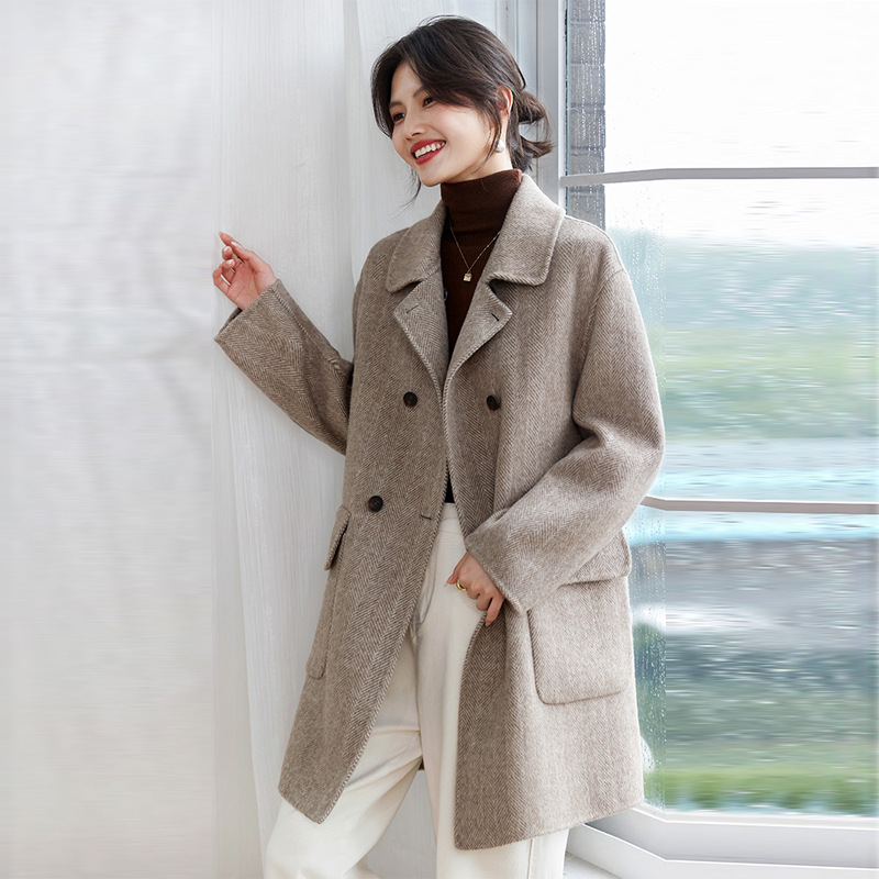 2026 New Style Mixed Coffee Color High-End Herringbone Wool Coat Mid-Length Cocoon-Shaped Fashionable Double-Breasted Woolen Coat for Women