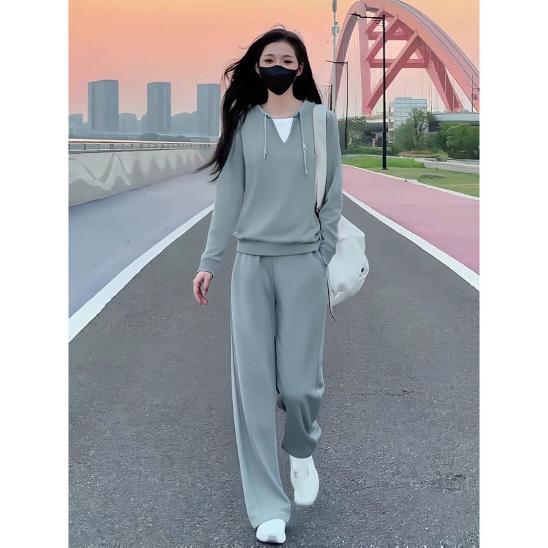 Casual Sports Style Contrasting Fake Two-Piece Sweatshirt Wide-Leg Sweatpants Fashionable Two-Piece Set for Women 2025 Autum New Style