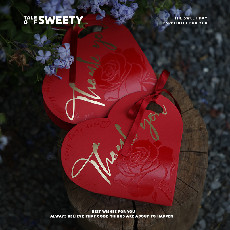 Nueva caja de dulces de boda bolsas de dulces portátiles de nicho simple caja de dulces de boda caja de regalo de alta calidad caja de papel