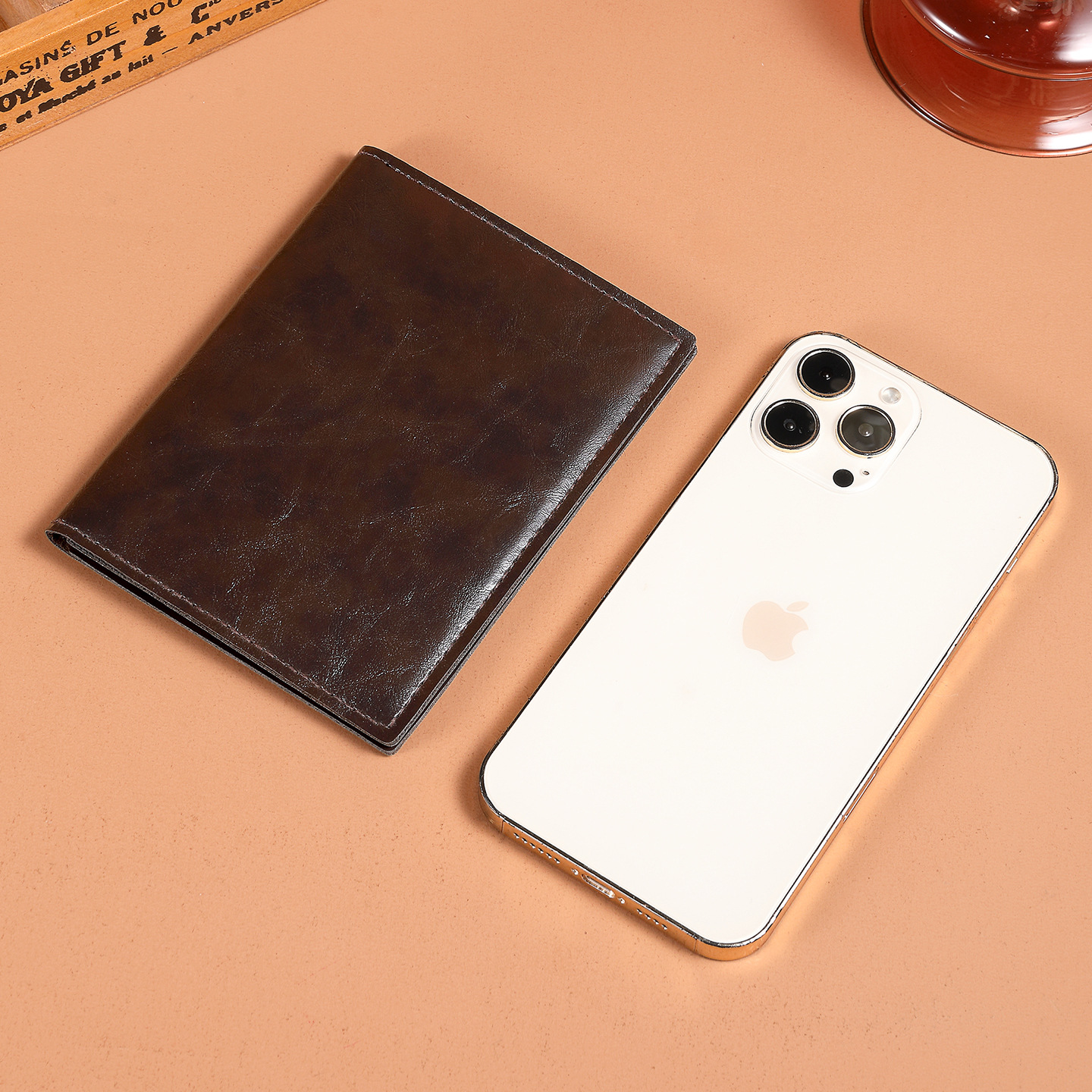 Nuevo tipo de cartera corta de alta calidad de moda para estudiantes cartera pequeña bolso de tarjetas simple cartera plegable suave ultra delgada