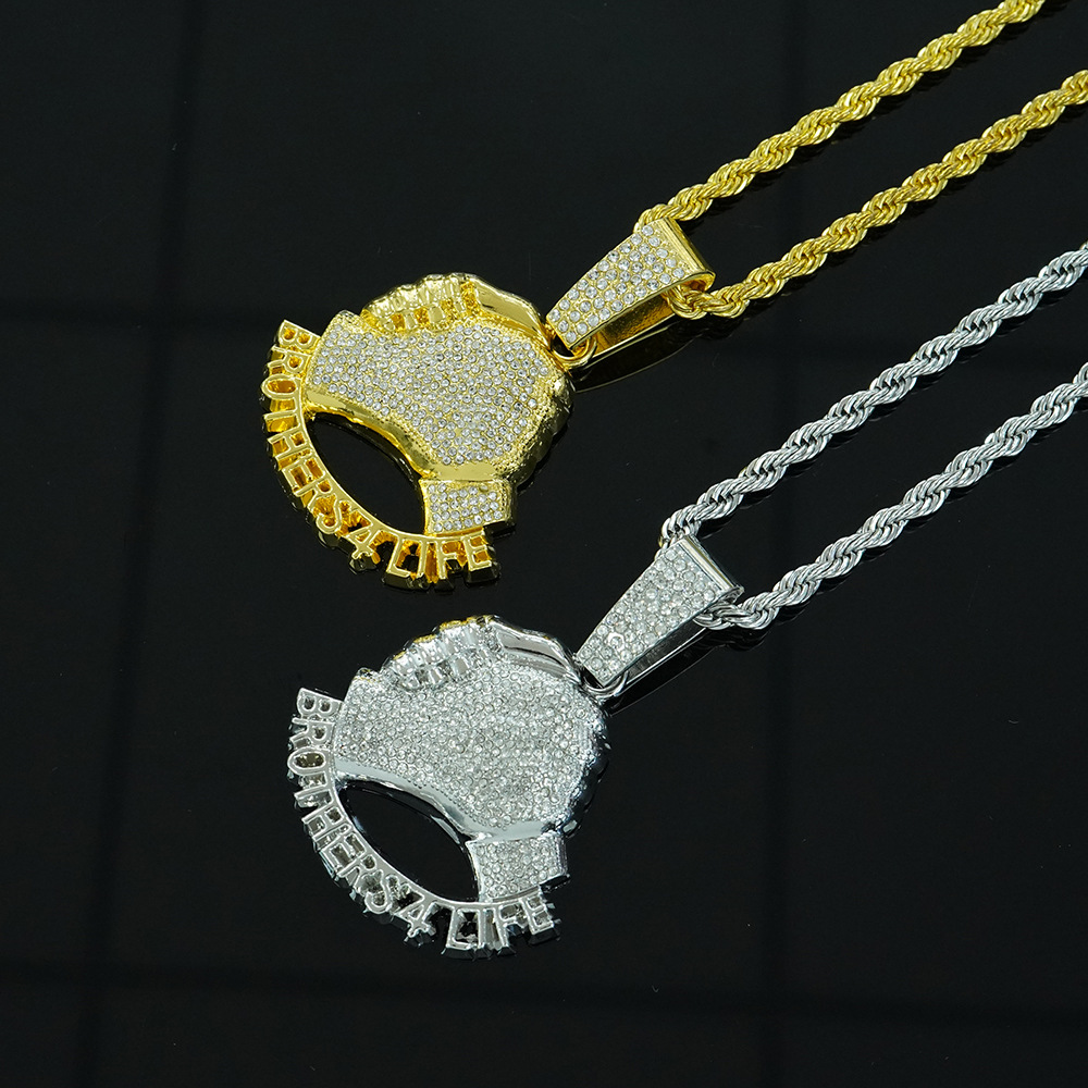 Collar colgante de letras de mano de diamantes de aleación de hip hop europeo y americano para hombres y mujeres accesorios de collar punk americano retro nuevos productos