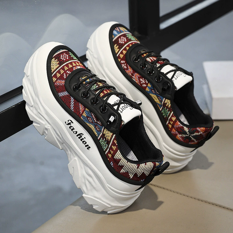 Новые модные мужские кроссовки для молодежи, стильные спортивные кроссовки, повседневные кроссовки на толстой подошве для увеличения роста, этнический стиль для студентов.