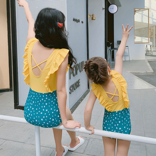 Ins Parent-Child Swimwear Triangle Ruffled Women's Swimwear Small and Medium-Sized Children's Baby's Swimwear Same Style for Mother and Daughter