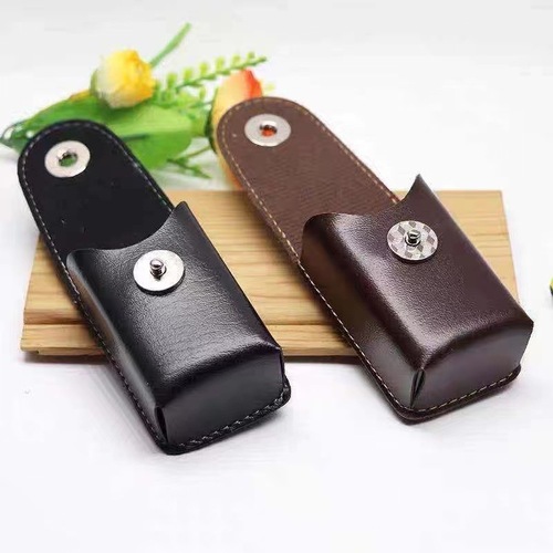 High-end  New Classic Portable Magnet Buckle Folding Reading Glasses Case Wearable Belt Elderly Glasses Case