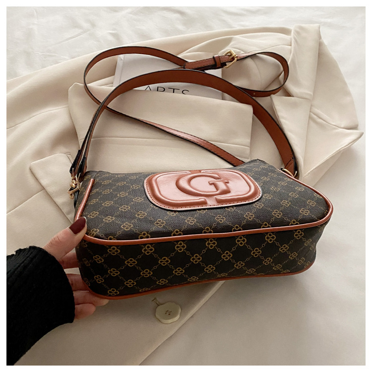Cross-border retro trend small square bag for women, new fashionable printed French small square bag, niche and stylish single-shoulder crossbody bag undefined