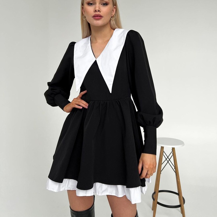 Demi-season design dress