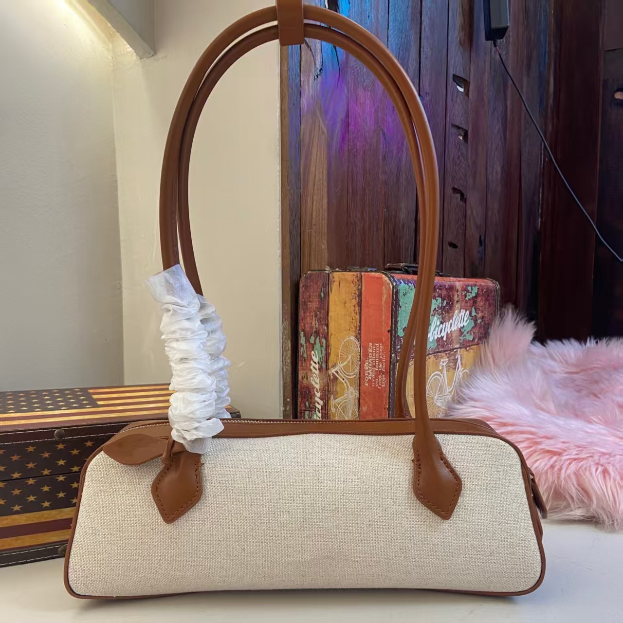 Fabric And Leather French Niche Baguette Bag Retro Underarm Bag Women's Handbag Versatile Shoulder Bag For Commuting - Thumbnail 7