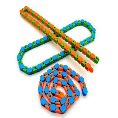 New and unique decompression puzzle splicing ever-changing chain squeeze edamame peanut decompression children's vent toys wholesale