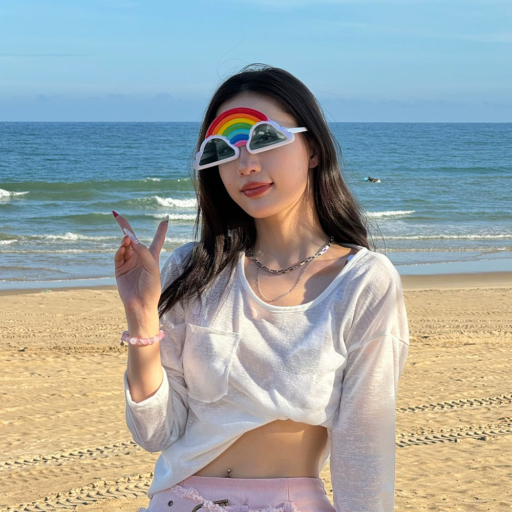 Beach sunglasses, glasses for party, wineglass for ice cream, graduation party
