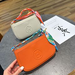 本革の小さな四角いつま先の牛革の女性用バッグ、高品質でスタイリッシュなソフトレザーのミニショルダークロスボディバッグ、クロスボーダーホットスタイル