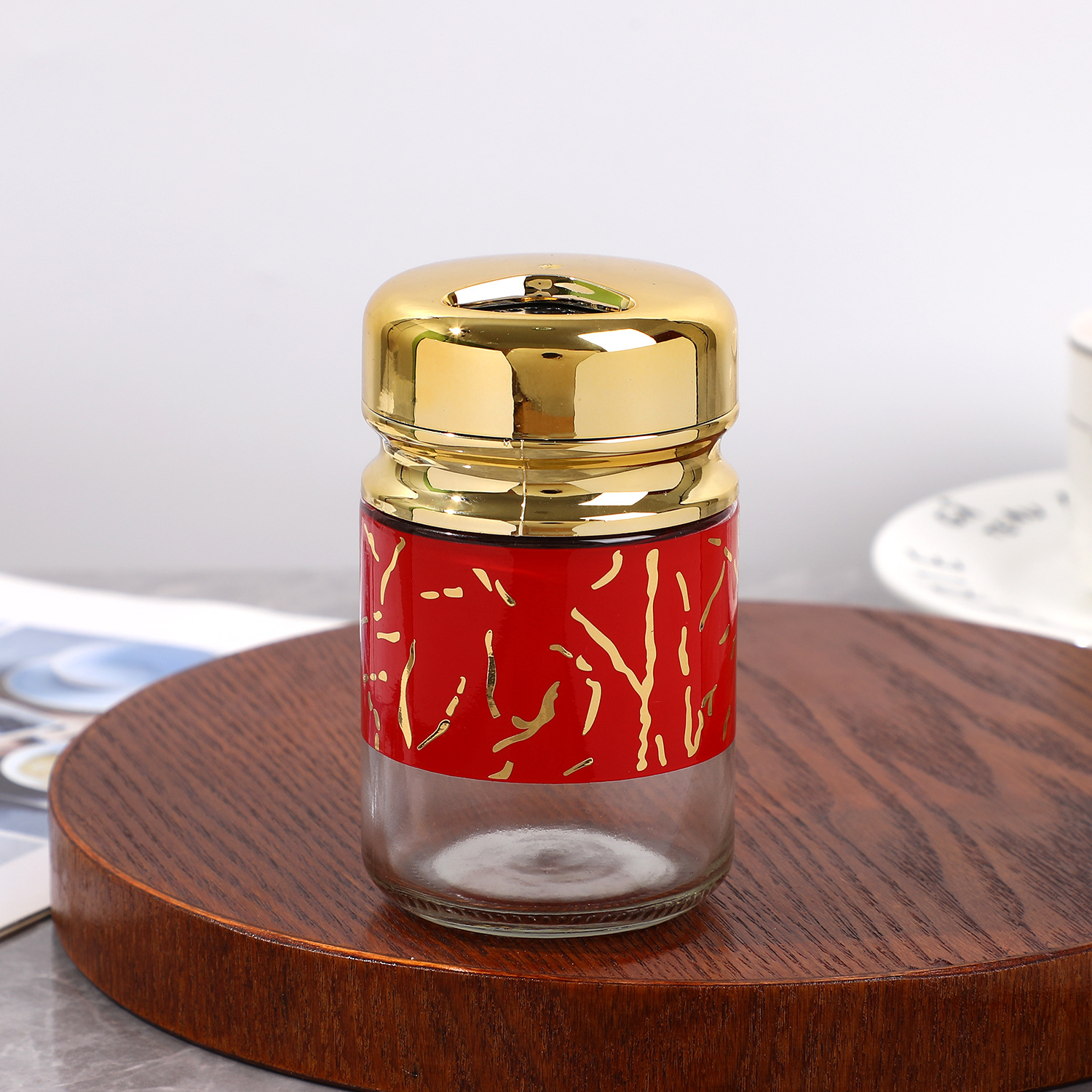 Frutas taza de taza de almacenamiento para utensilios de cocina sal MSG condimento para el hogar botella de condimento creativa de lujo al por mayor