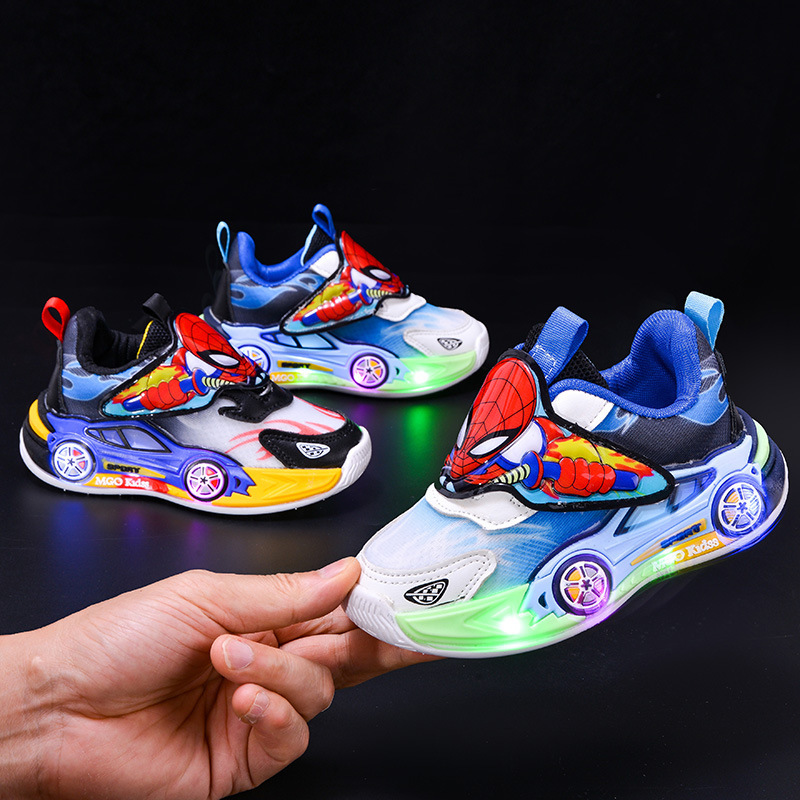 Ultraman Cartoon Boys' Light-Up Sports Spring and Autumn Children's Light-Up Car Luminous Comfortable Running Shoes Trendy