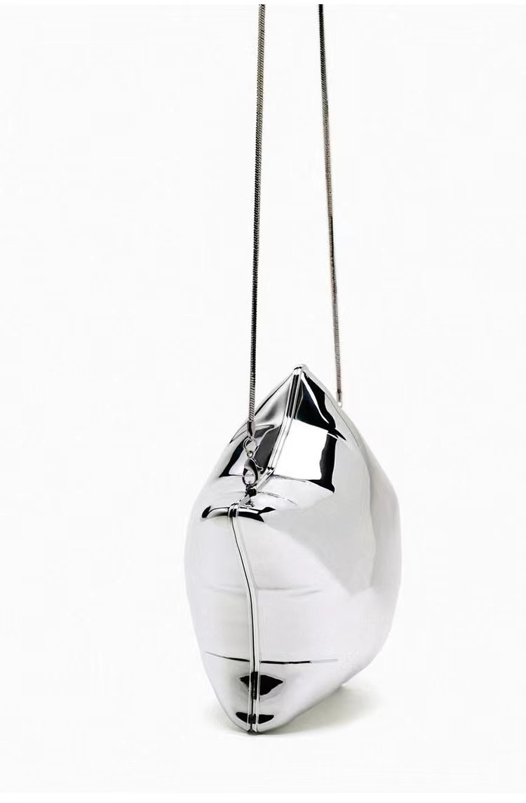New Spring/Summer 2025 gold and silver star shoulder bag, mini chain bag, casual and fashionable crossbody acrylic bag undefined