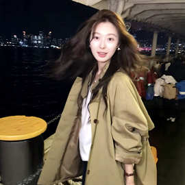 2026新款大衣女华尔街头新秋小众插肩袖斗篷设计廓形立领风衣外套